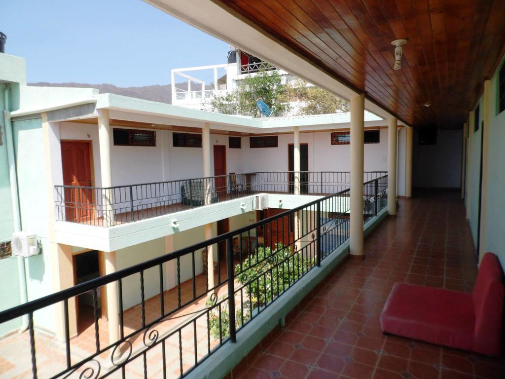 Hostal Dumbira Taganga Exterior foto